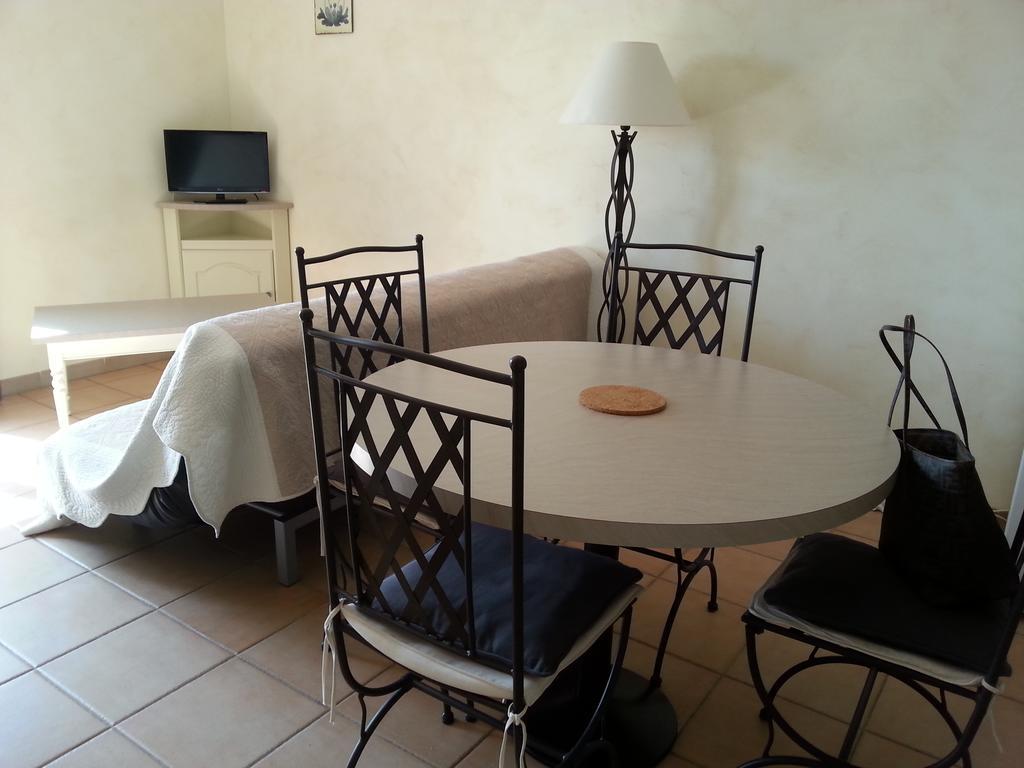 Gordes Le Bastidon Leilighet Rom bilde